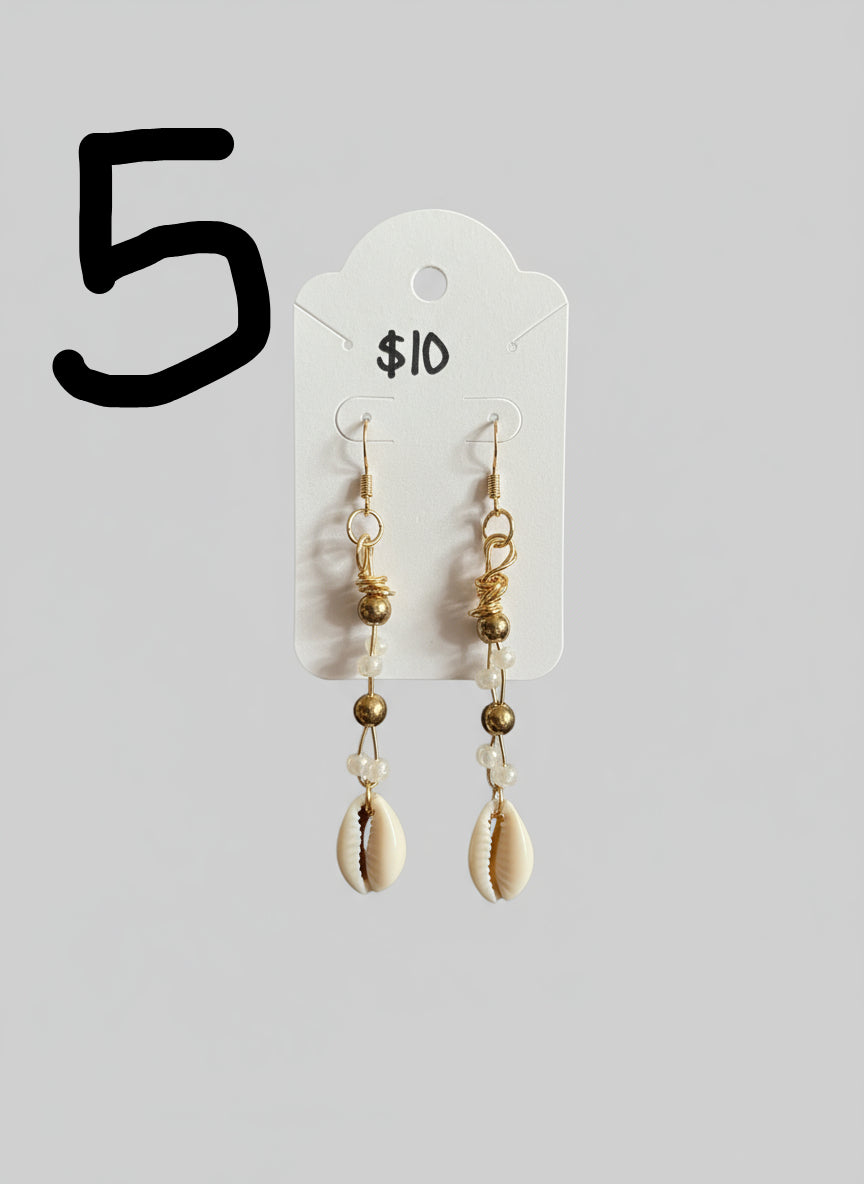 $10 Earrings