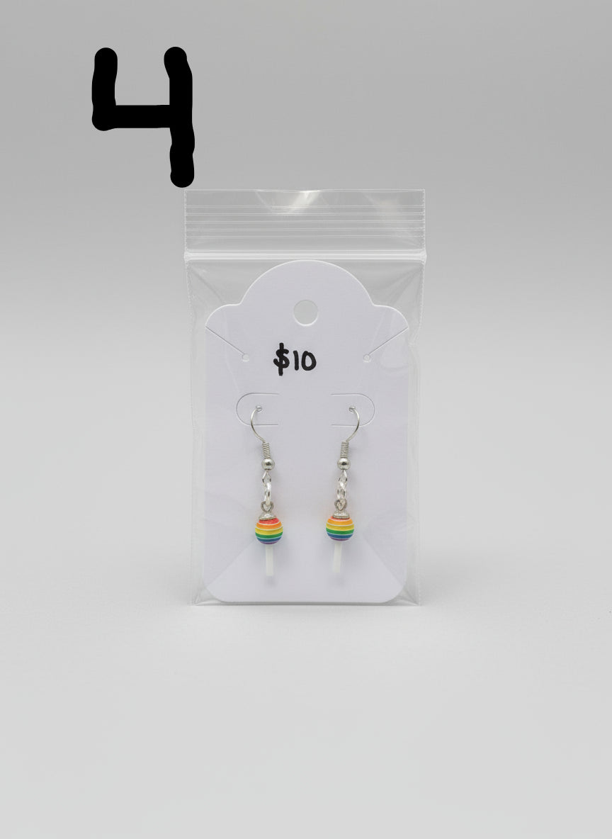 $10 Earrings